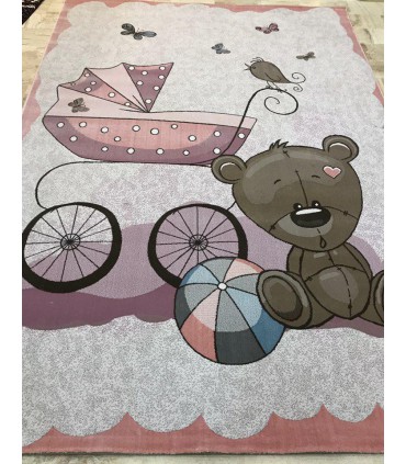 فرش طرح خرس قهوه ای کودک